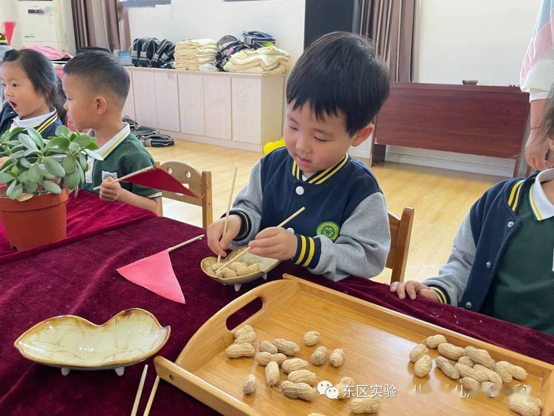 幼儿园刷牙教学_教幼儿刷牙的教案活动延伸_幼儿生活技能教学刷牙