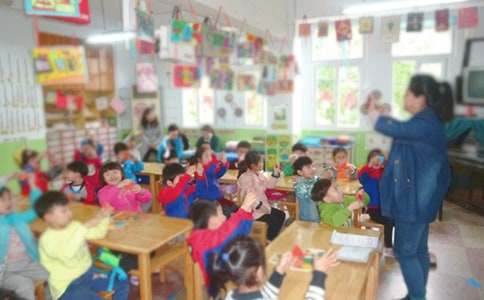 幼儿园大班安全教案《安全用电》（通用8篇）