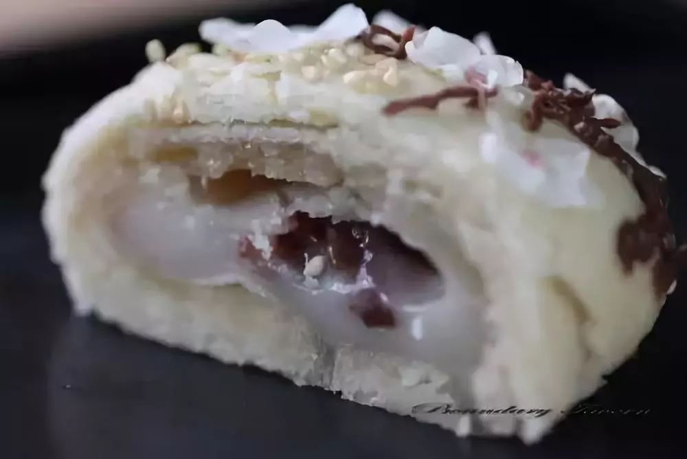 蛋糕吃完胃疼_吃切糕胃疼_吃了糕点后胃痛很