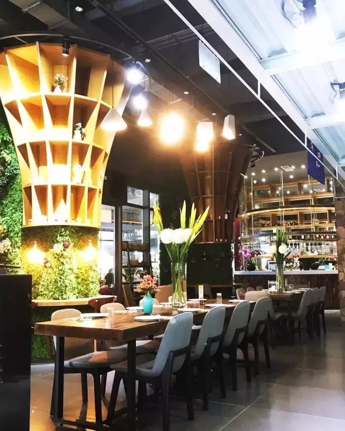 复古装修风格饭店_复古风餐厅装修_经典复古西餐厅装修