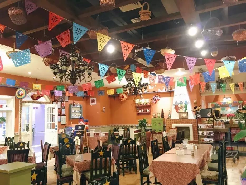 复古风餐厅装修_经典复古西餐厅装修_复古装修风格饭店