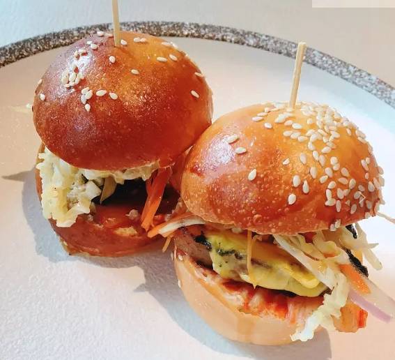 复古装修风格饭店_复古风餐厅装修_经典复古西餐厅装修