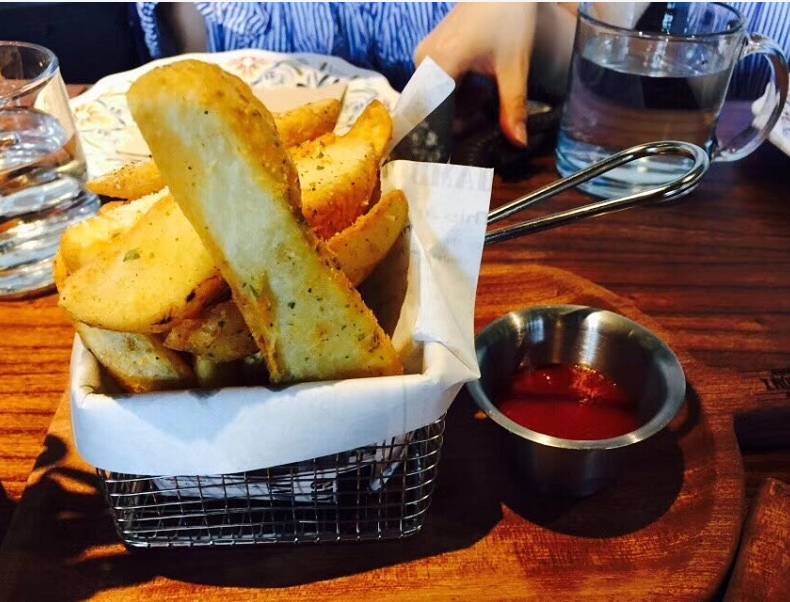 复古风餐厅装修_经典复古西餐厅装修_复古装修风格饭店
