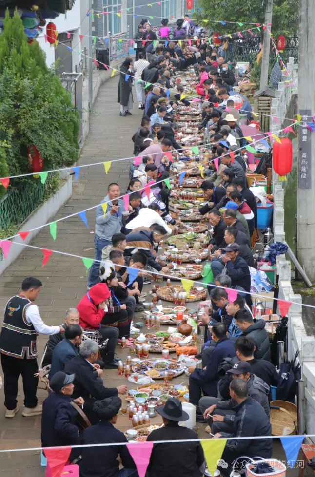 哈尼饮食文化_哈尼美食_哈尼风味餐